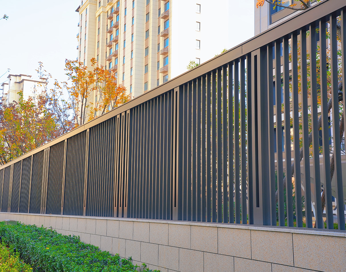 حاجز حماية من سبائك الألومنيوم